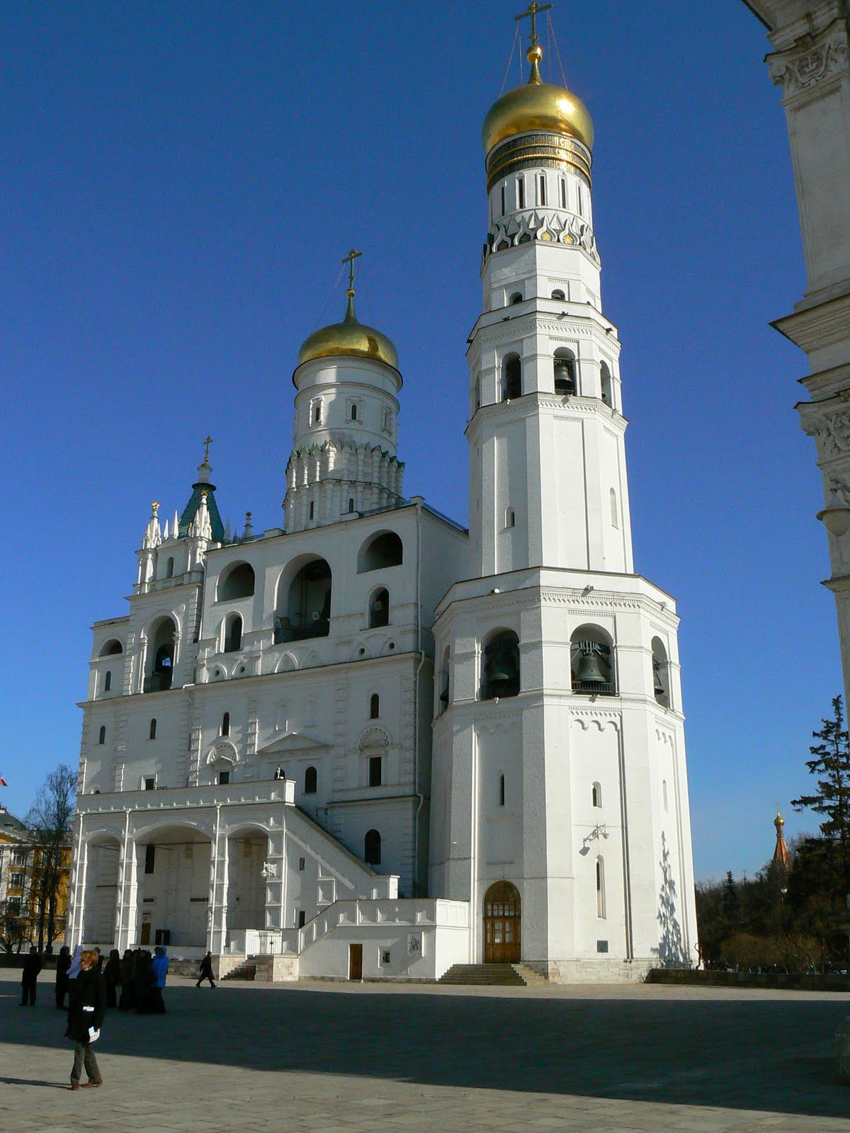 колокольни москвы